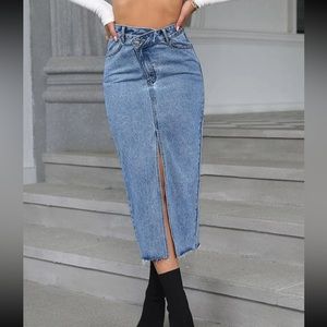Overlap Waist Split Thigh Denim Skirt
